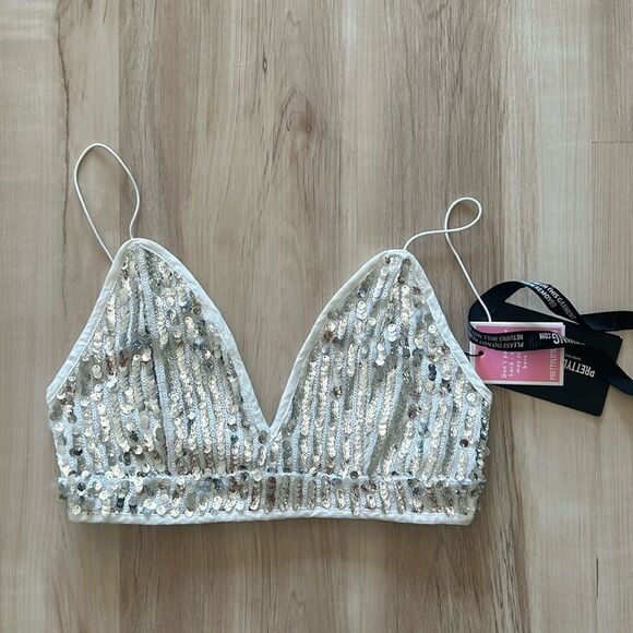 NEW PrettyLittleThing silver sequined crop top - Picture 1 of 5